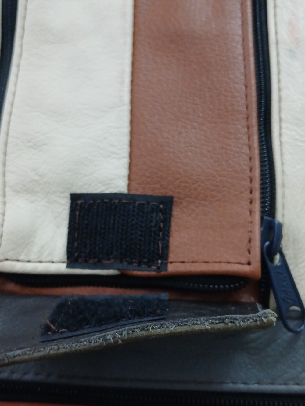 Vintage Patchwork Leather Purse - Picture 8 of 11